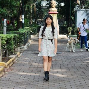 Meet your Posher, Maya